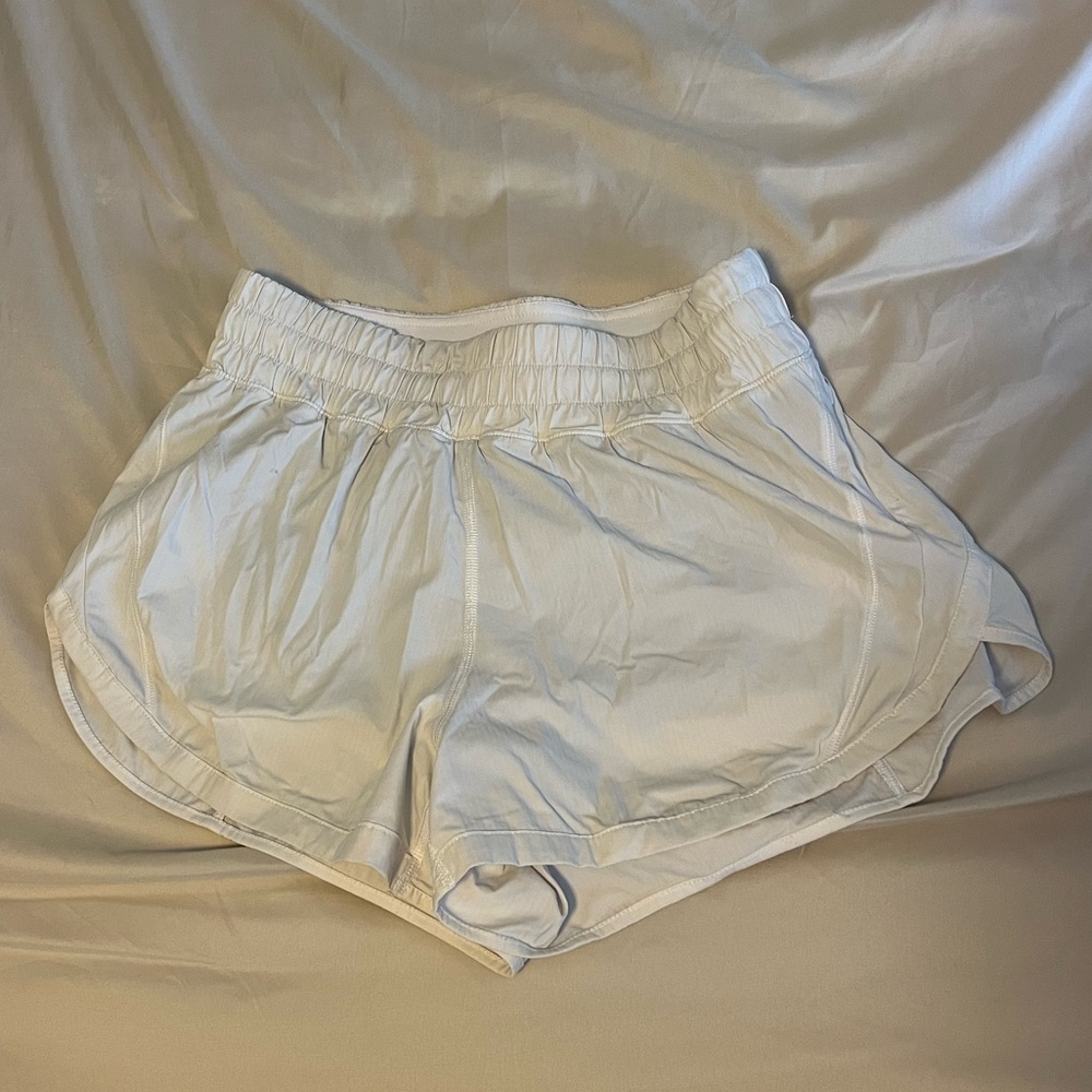 Lululemon high rise track that 3 inch short white